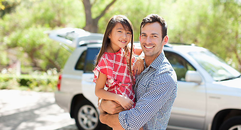 guy with daugher